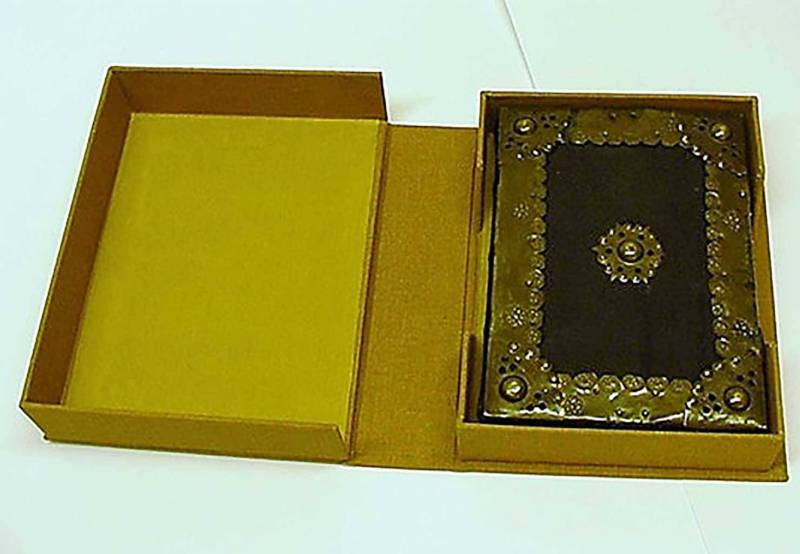 restauro-volumi-codici-membranacei-teresiana914-1024x1365dopo05