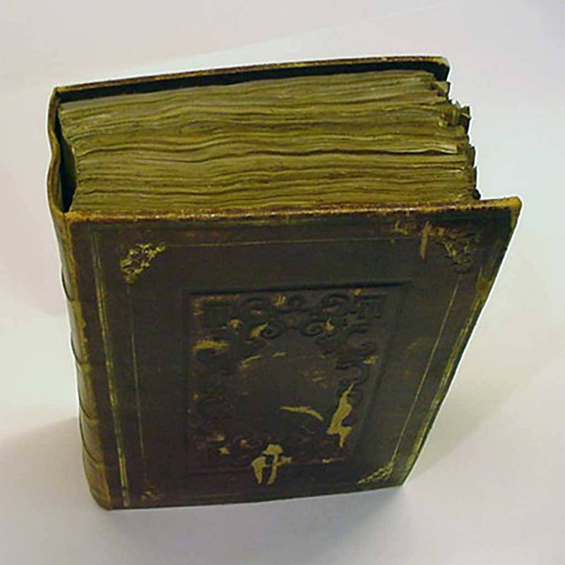 restauro-volumi-documenti-volume1-1024x1024prima01