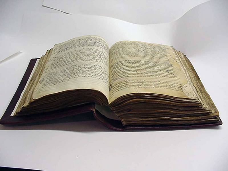 restauro-volumi-documenti-volume1-1024x1365prima06
