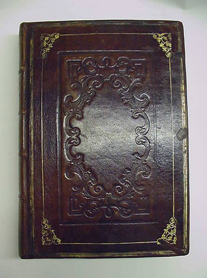 restauro-volumi-documenti-volume1-1024x1471dopo04
